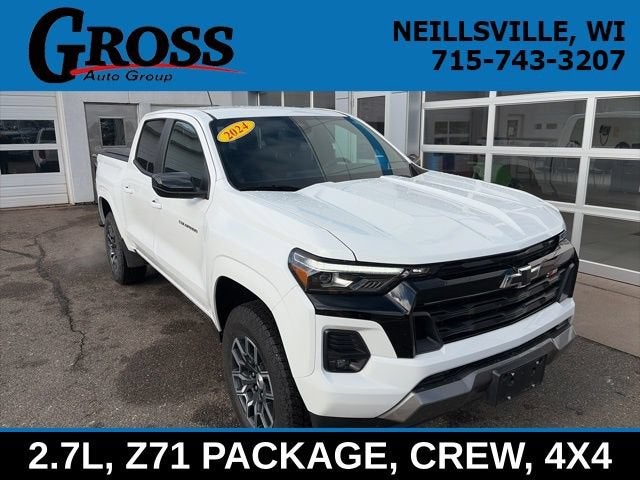 2024 Chevrolet Colorado Z71 in Summit White — front three-quarter view